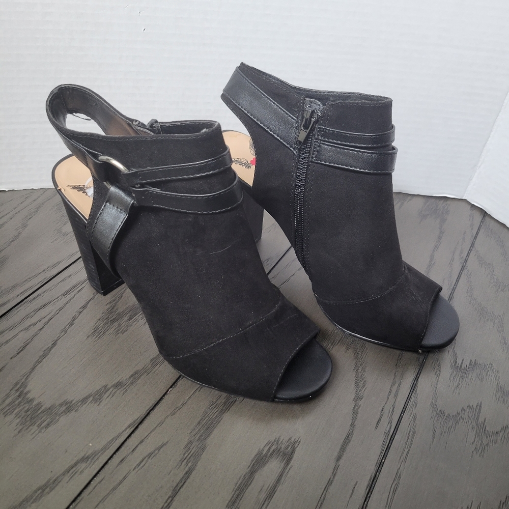 Penny Loves Kenny Shoes Booties 8 1/2 8.5 black